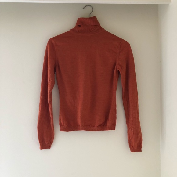 Vintage Orange Turtleneck - Picture 2 of 8
